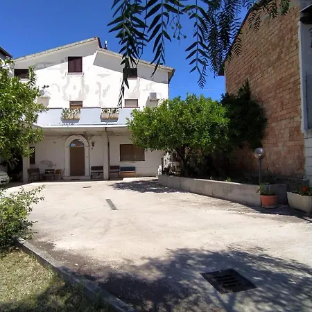 La Casa Sul Colle Dom wakacyjny