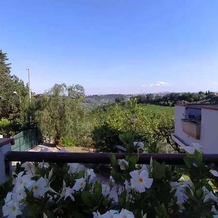 La Casa Sul Colle Semesterbostad